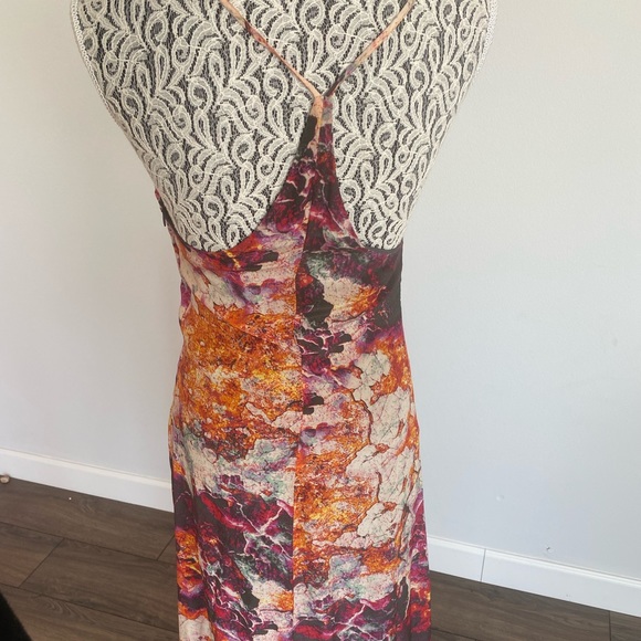 Halter top strappy full length summer dress with vibrant pattern - Picture 3 of 4